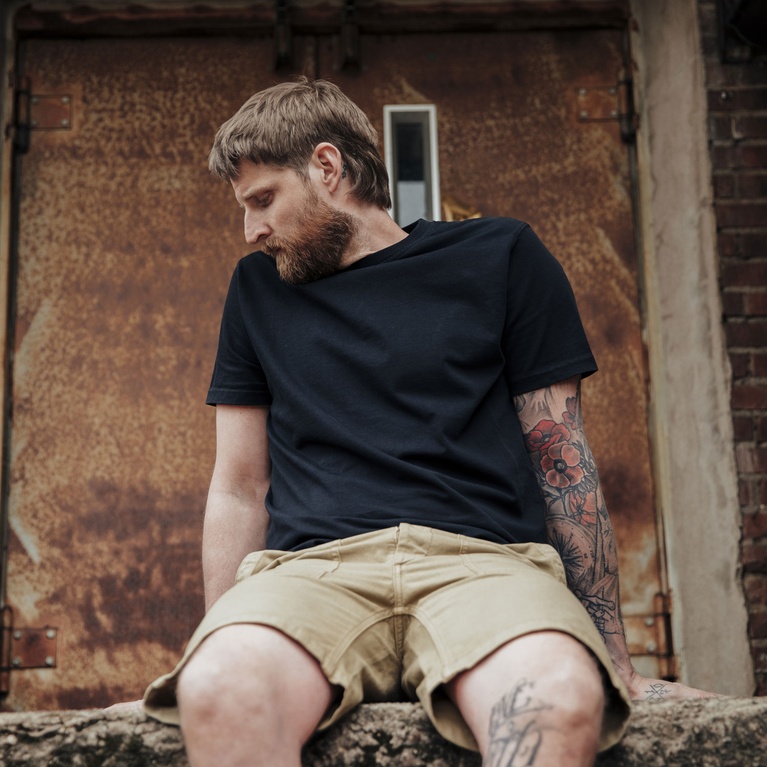 T-Shirt "Vintage Tee" T-Shirt "Vintage Tee"